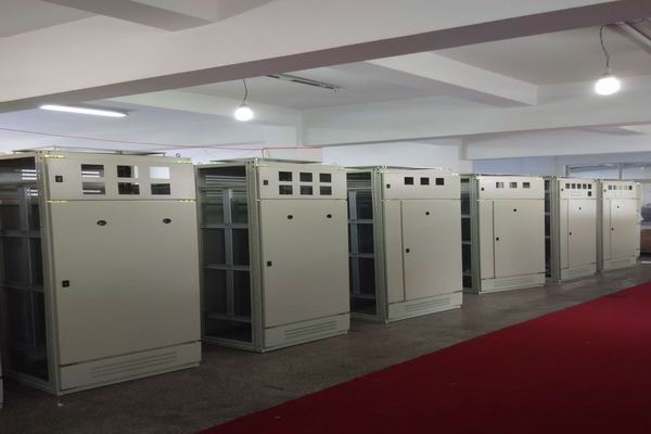 建华配电箱-维修配电箱保证电路顺利运转不可或